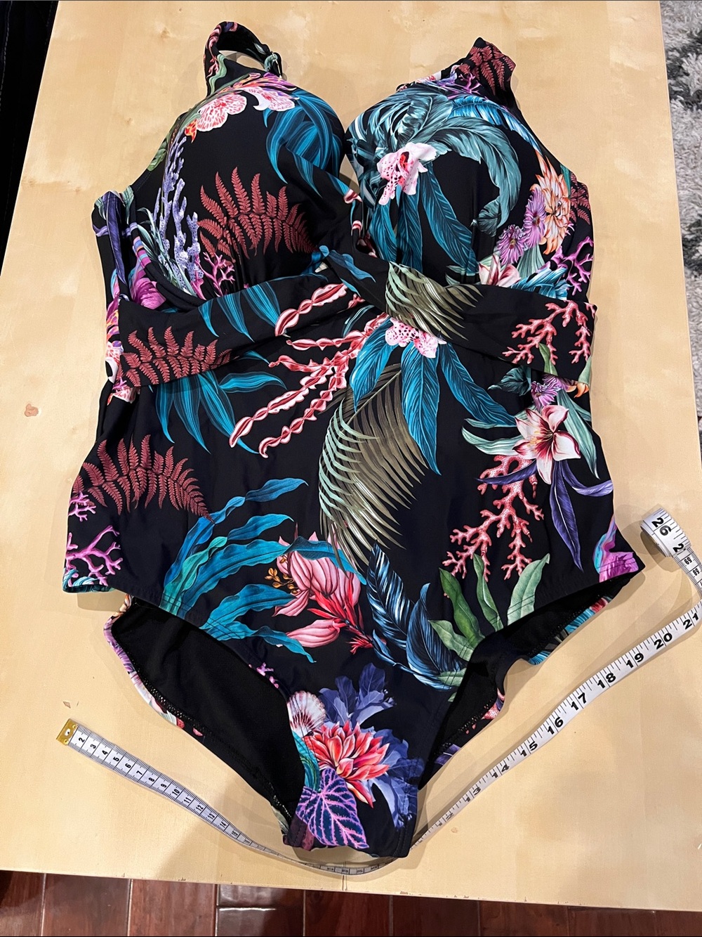 Terra and Sky 2X Floral Tropical Underwire One-Piece Swimsuit - Black NWT